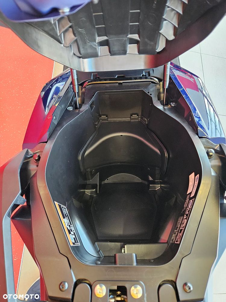 Honda X-ADV - 11
