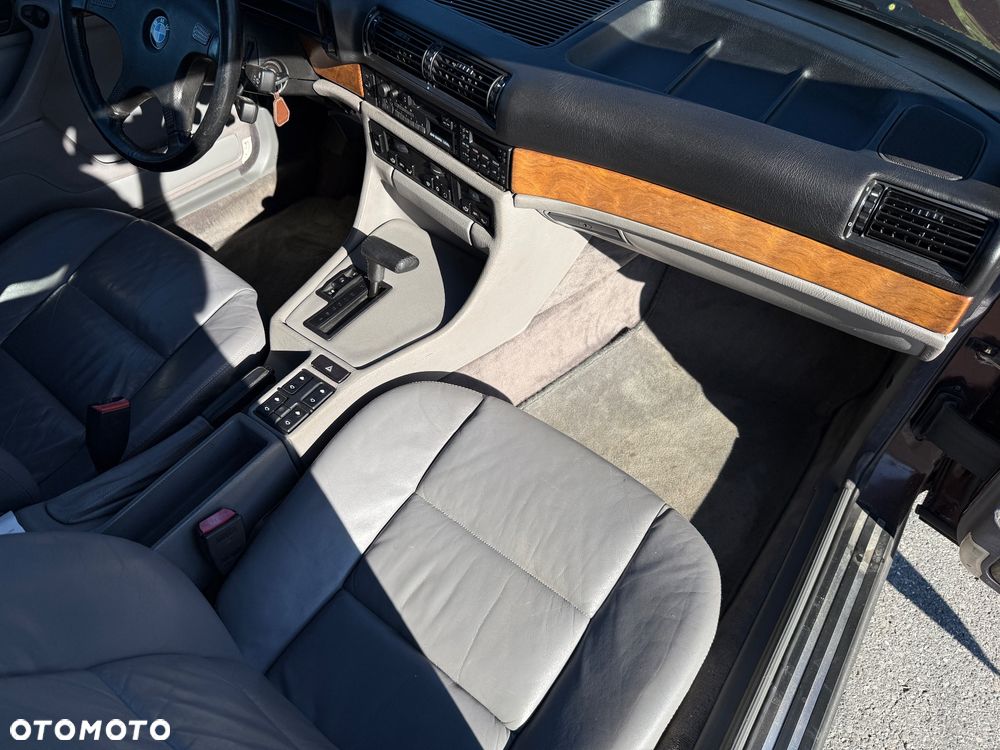 BMW Seria 7 - 14