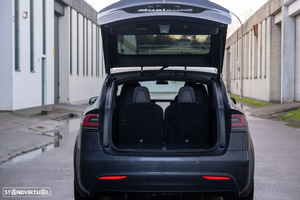 Tesla Model X Ludicrous Performance - 15