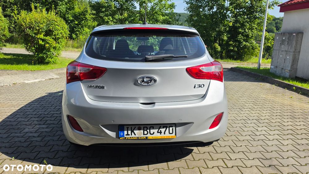 Hyundai i30 1.4 Fifa World Cup Edition - 26