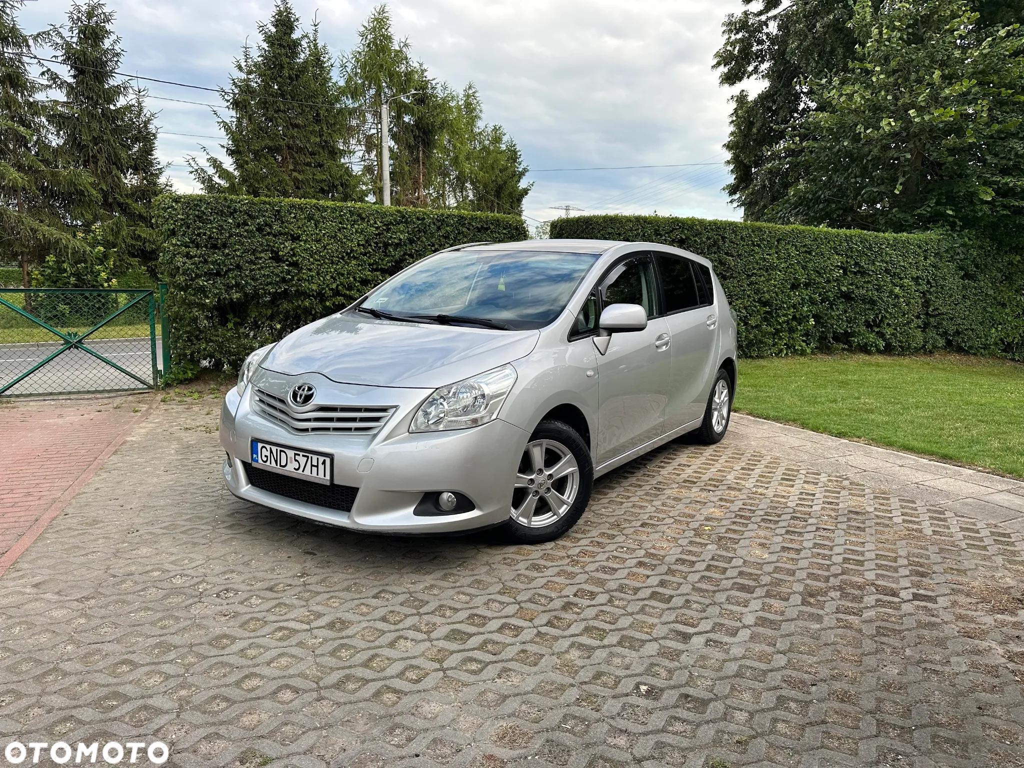 Toyota Verso 2.0 D-4D Luna 7os - 14