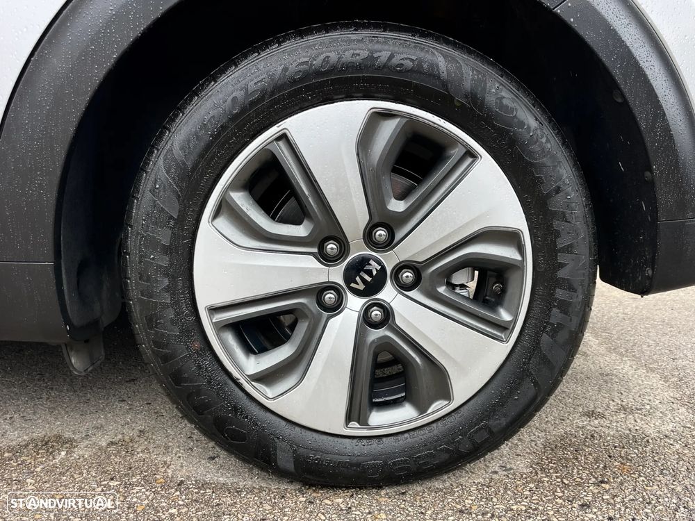 Kia Niro 1.6 GDi HEV EX - 27