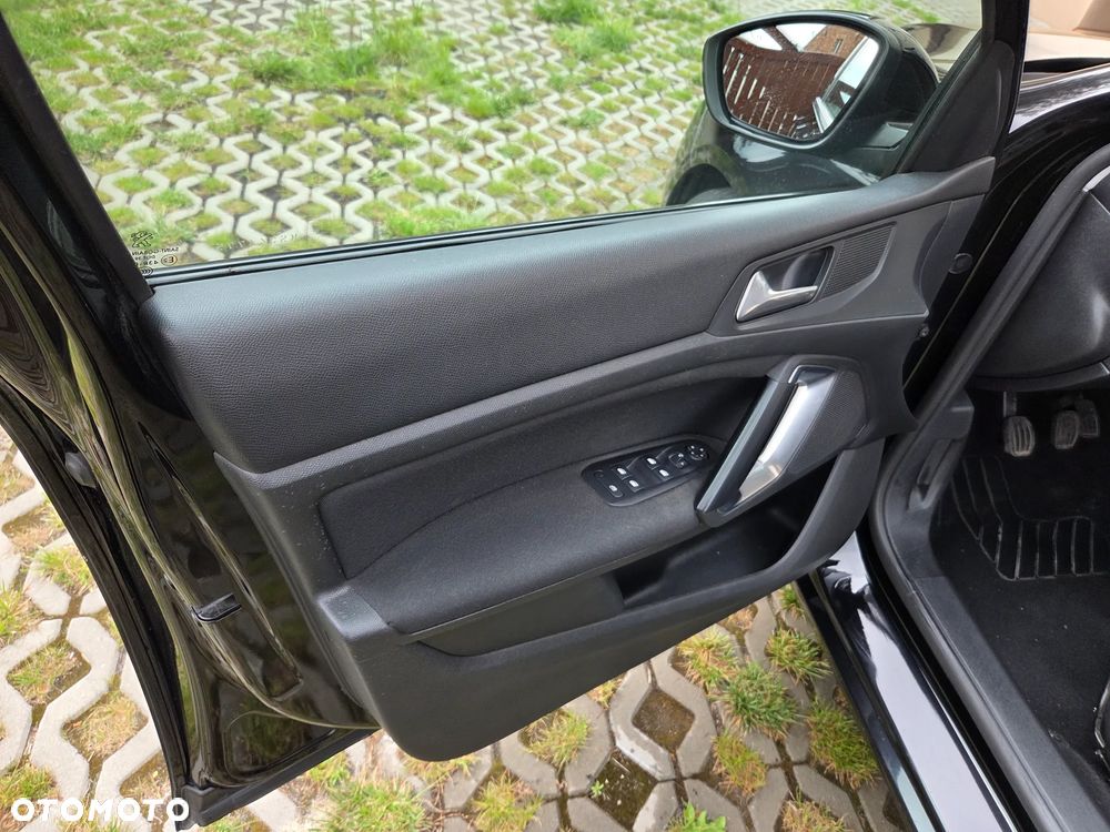 Peugeot 308 BlueHDi 130 Stop & Start Style - 15