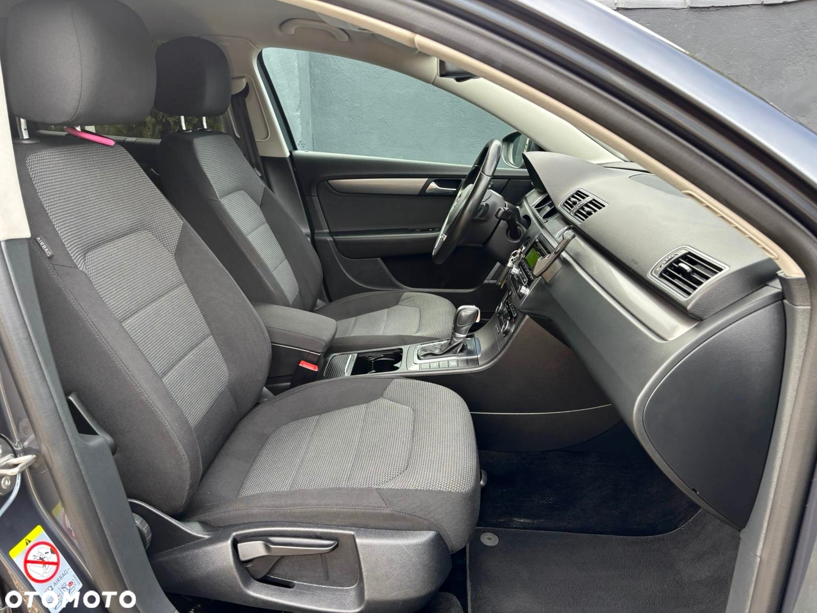 Volkswagen Passat 2.0 TDI Highline DSG - 14