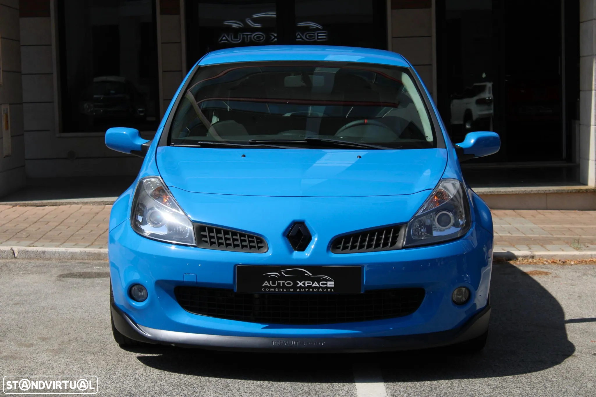 Renault Clio 2.0 16V RS - 8