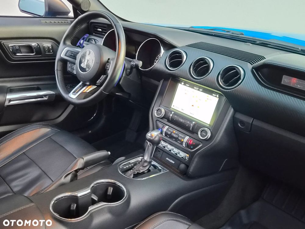 Ford Mustang - 10