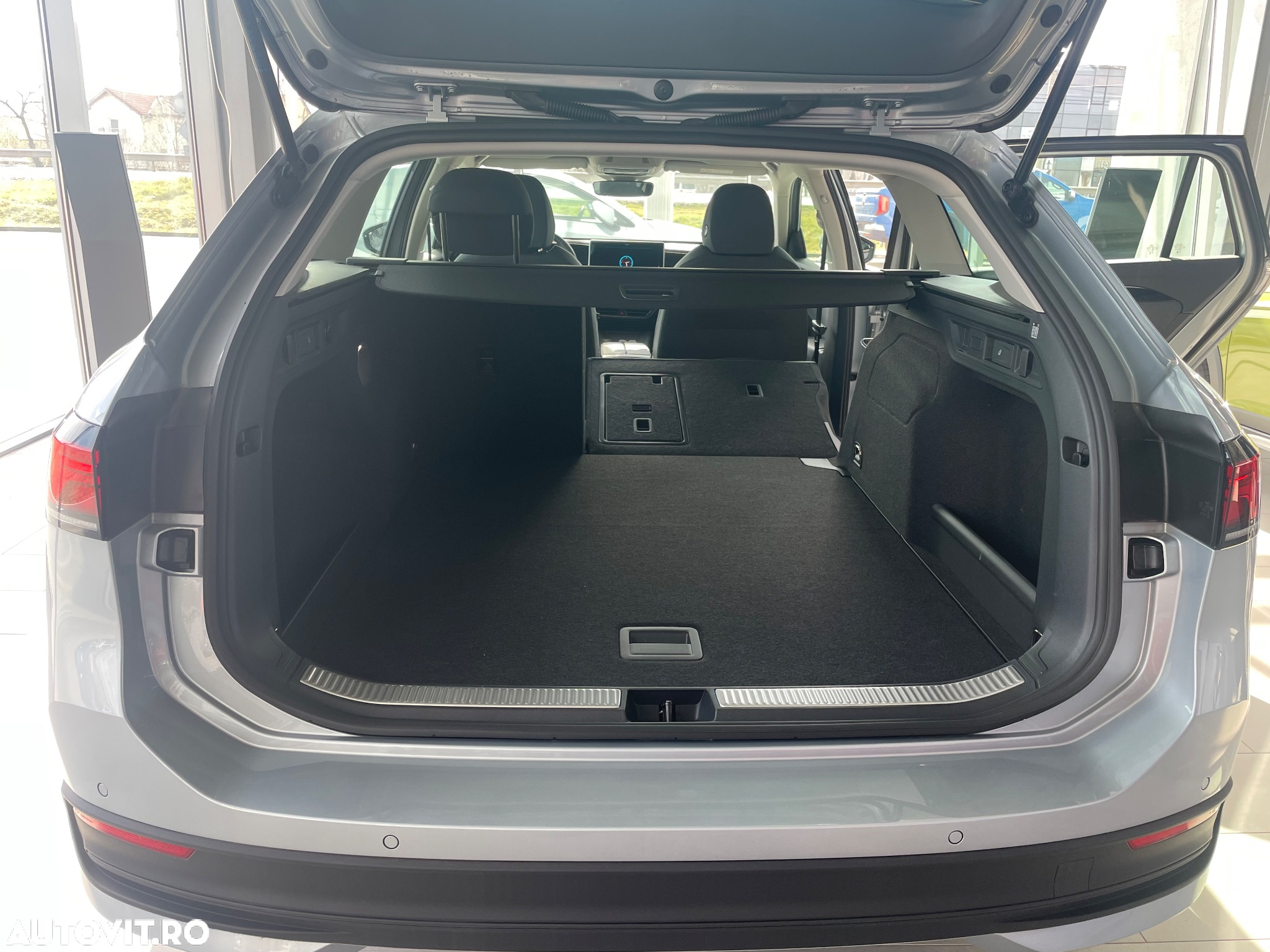 Volkswagen Passat Variant 1.5 TSI ACT OPF DSG Comfortline - 6