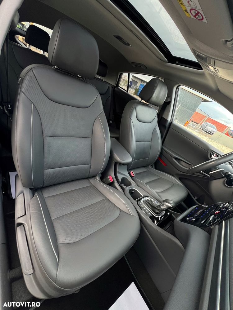 Hyundai IONIQ 1.6 GDI Premium - 16
