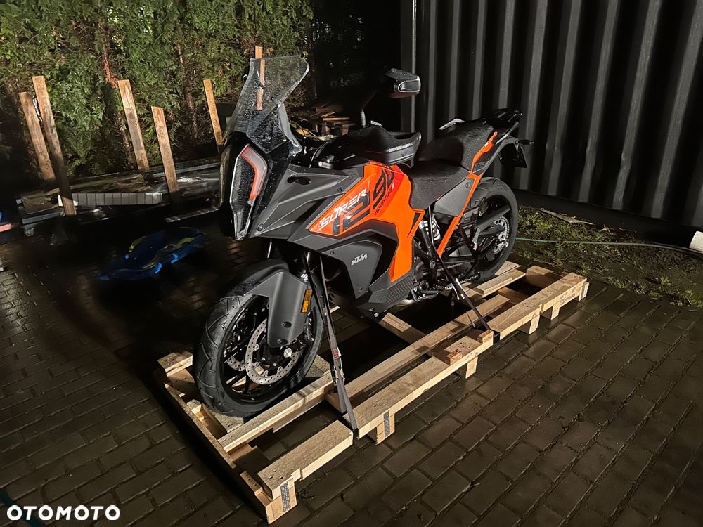 KTM Super Adventure - 1