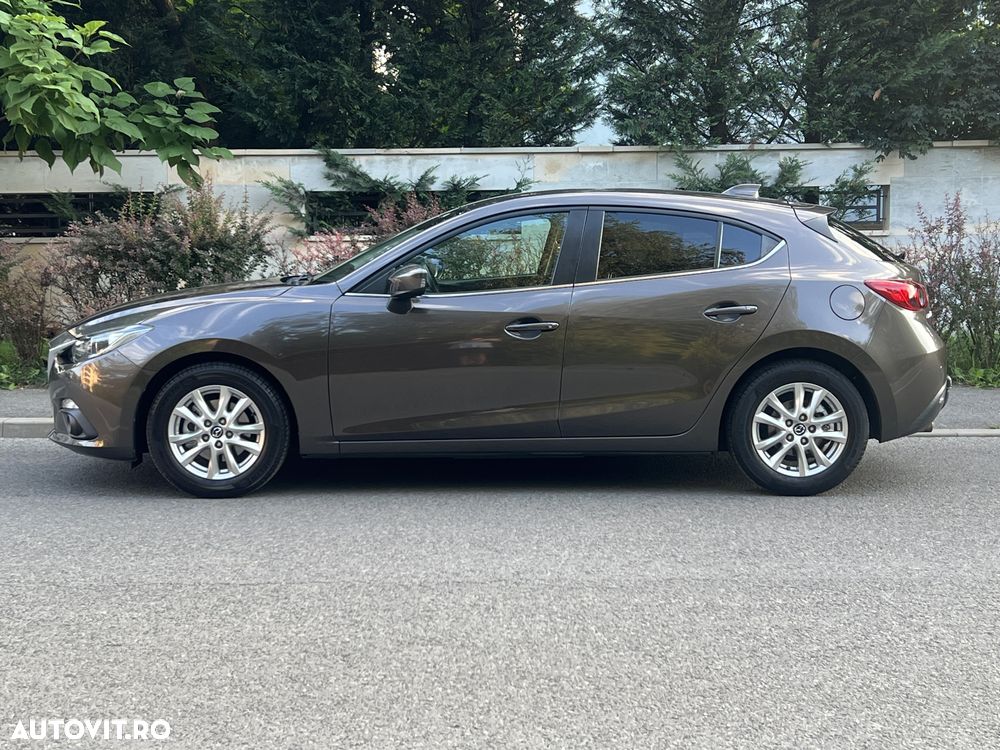 Mazda 3 G120 Attraction - 5