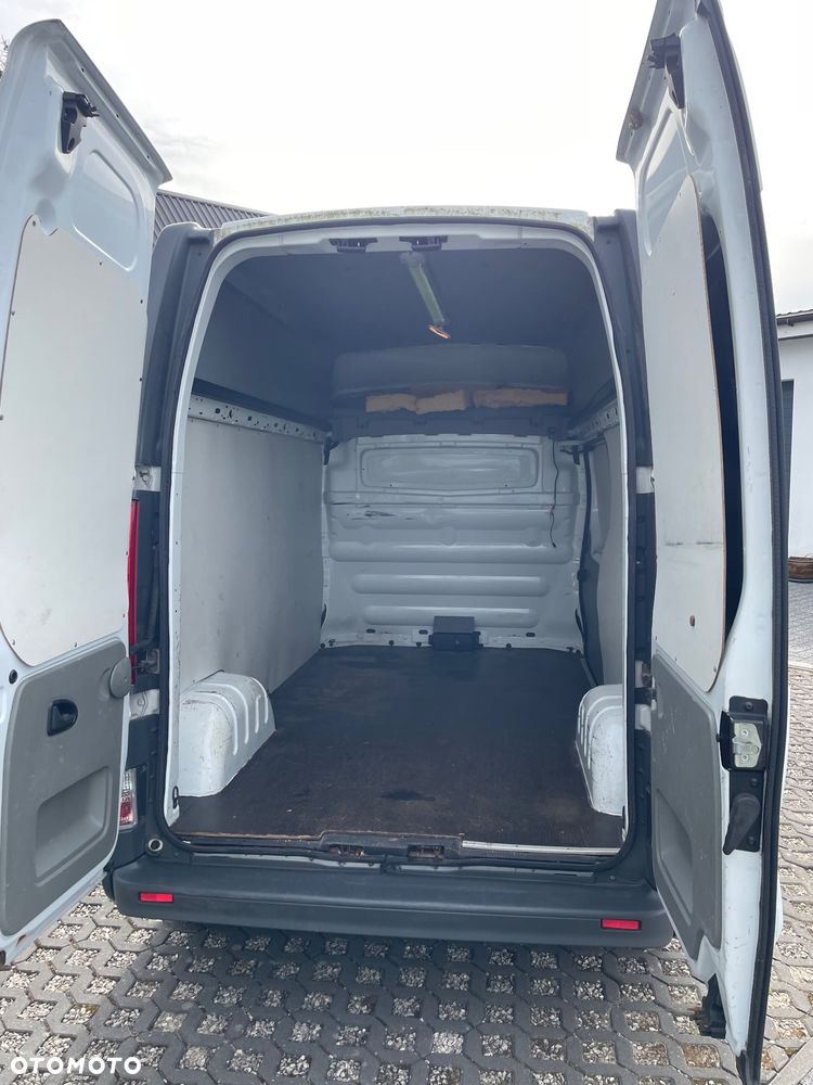 Renault Trafic - 34