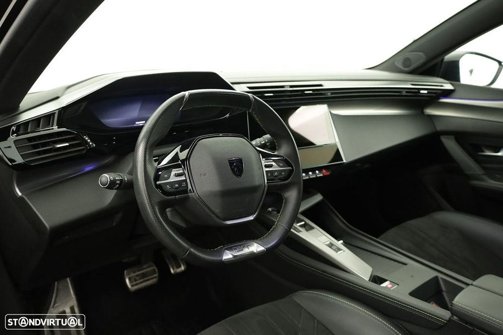 Peugeot 308 1.2 PureTech GT EAT8 - 7