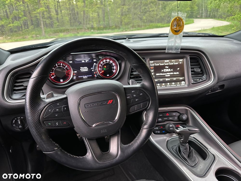 Dodge Challenger 6.4 Scat Pack - 9