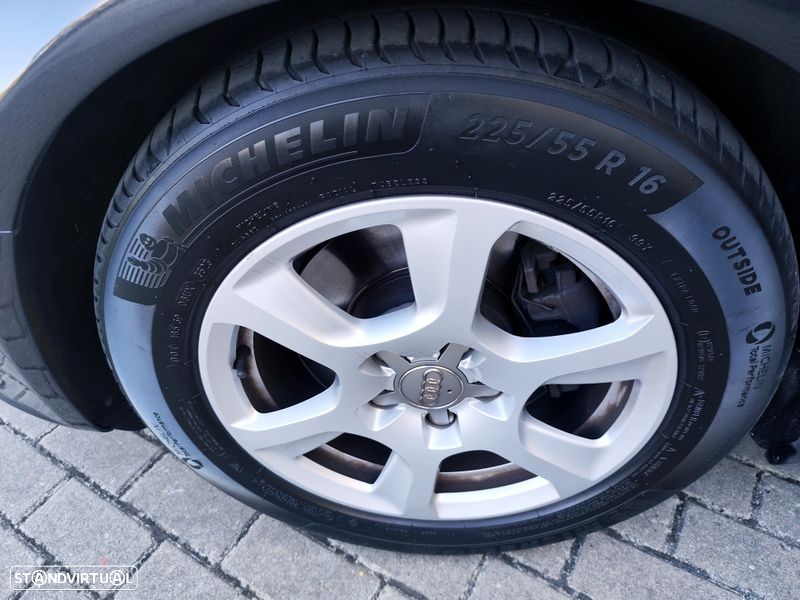 Audi A4 Avant 2.0 TDI e DPF Attraction - 31