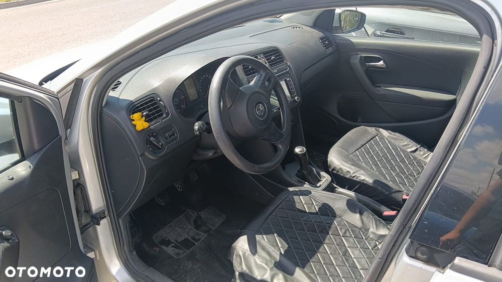 Volkswagen Polo 1.6 TDI Blue Motion Technology MATCH - 10