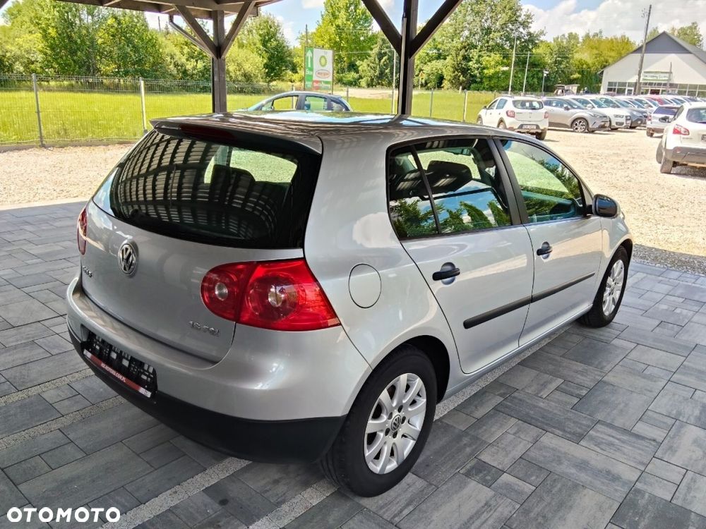 Volkswagen Golf - 3