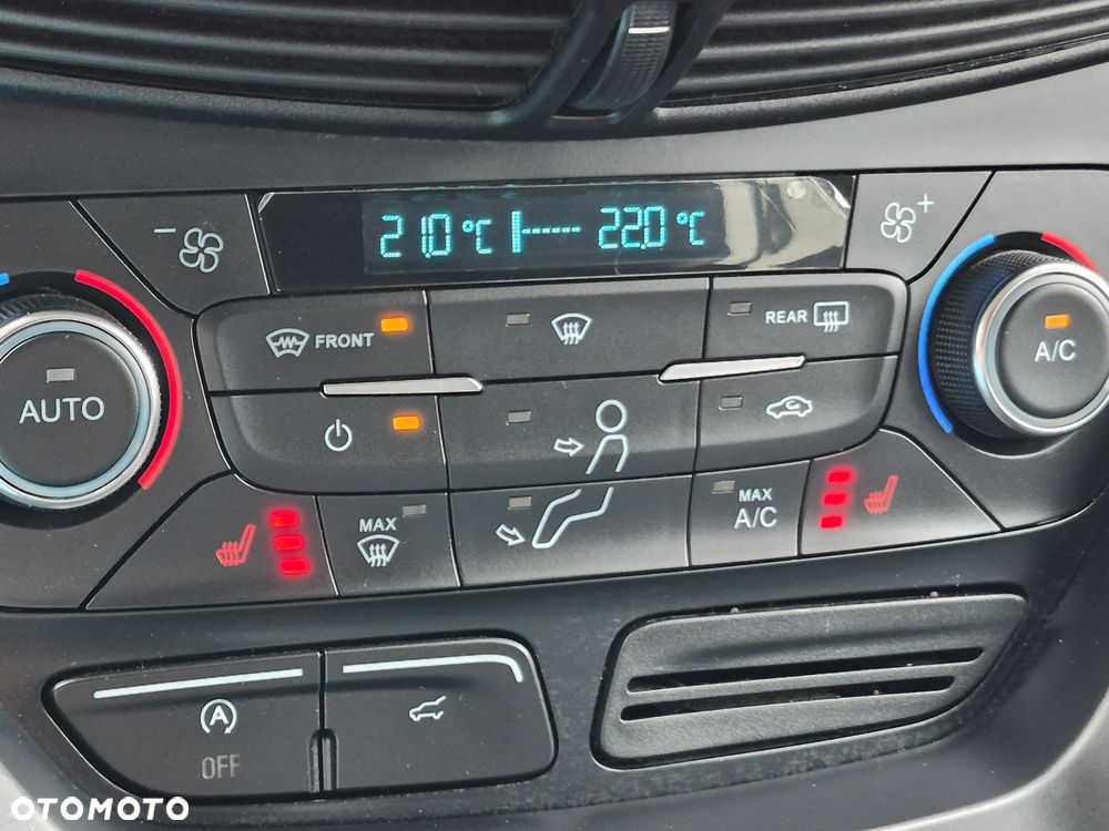 Ford Kuga - 15