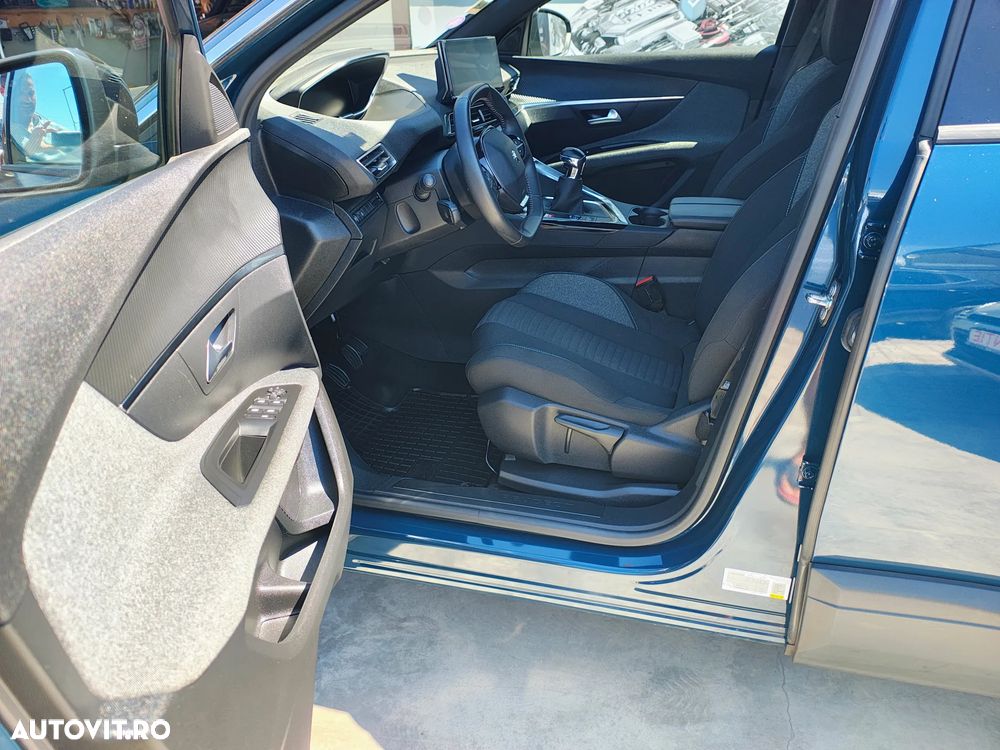 Peugeot 3008 PureTech 130 Stop & Start GPF Active Business-Paket - 35