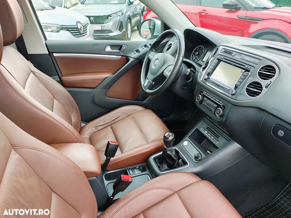 Volkswagen Tiguan 2.0 TDI DPF BlueMotion Technology Exclusive - 21