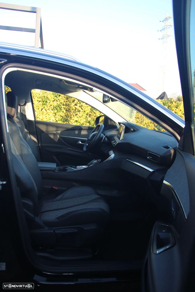 Peugeot 3008 PureTech 130 Stop & Start EAT6 Allure - 6