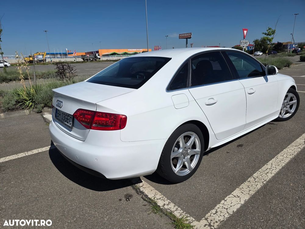 Audi A4 Limuzina 2.0 TDI B8 - 10