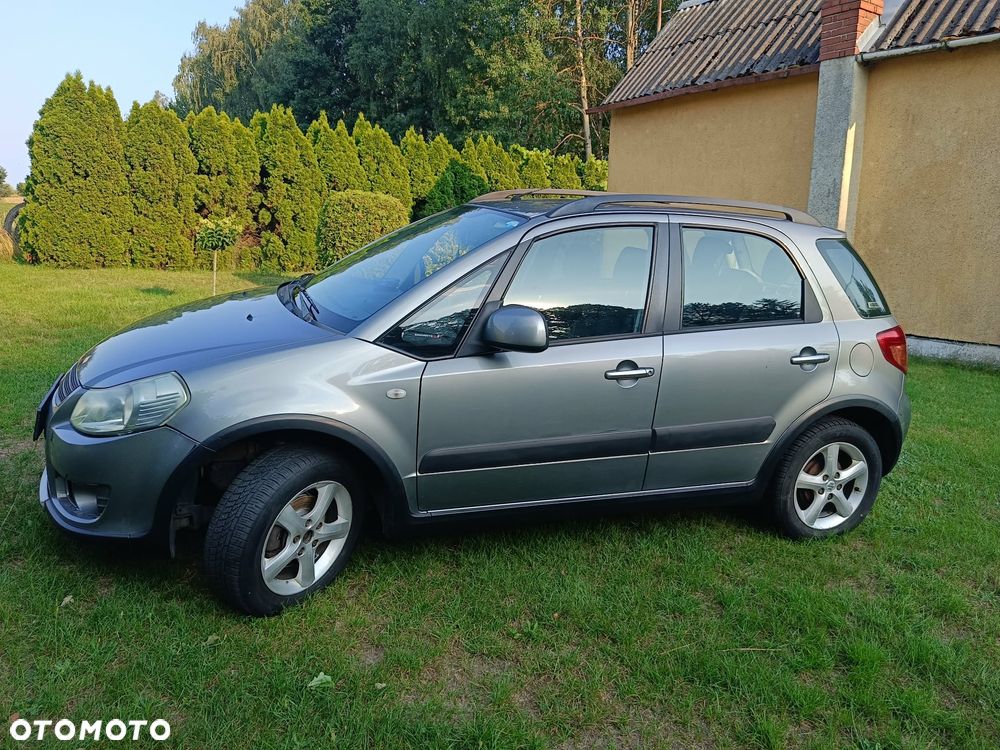 Suzuki SX4 - 1