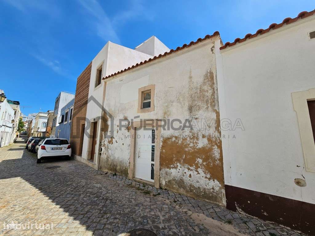 Casa no centro de Loulé para comercio ou habitação v1 nova ( em Con... - Grande imagem: 4/12