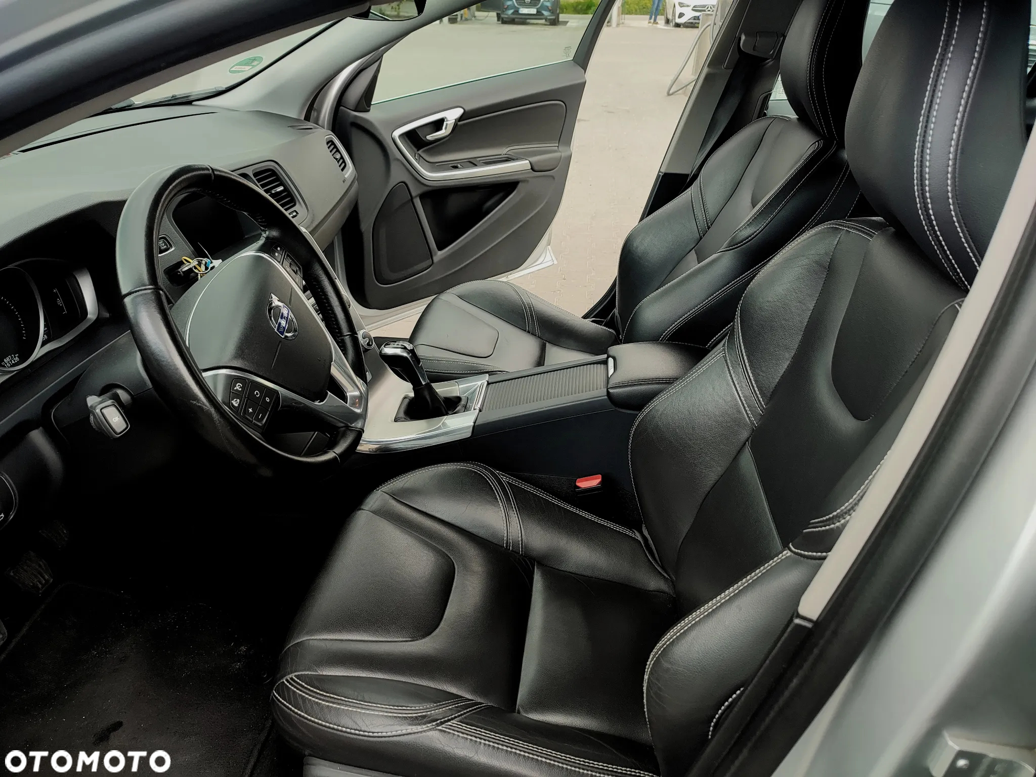Volvo V60 D3 Momentum - 18