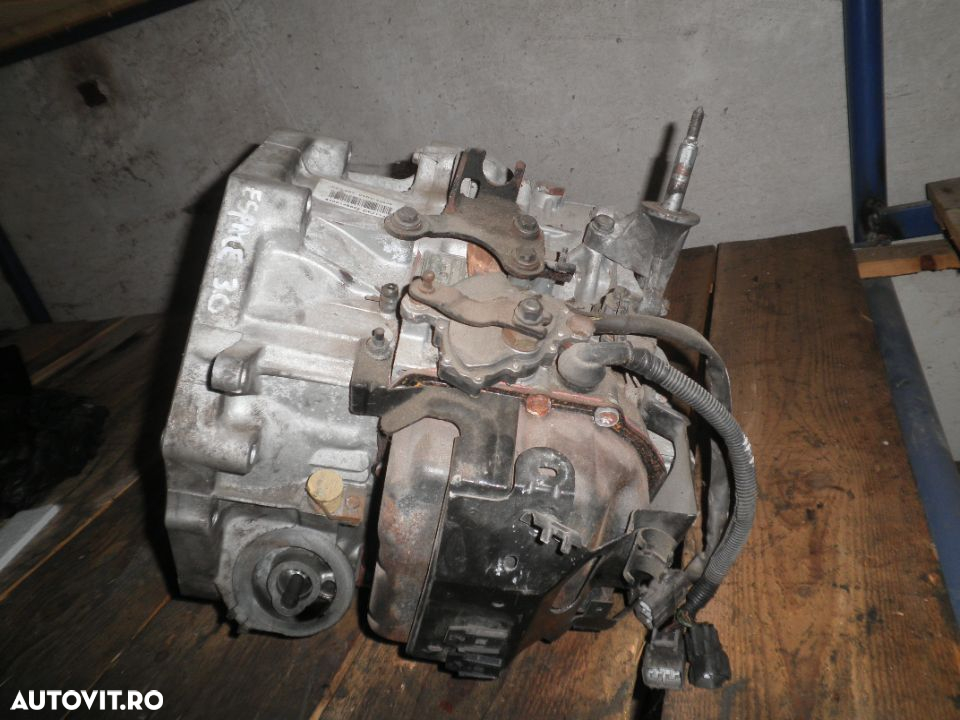 Cutie Viteze Automata Renault Espace IV 3.0 DCI  8200146554 - 2