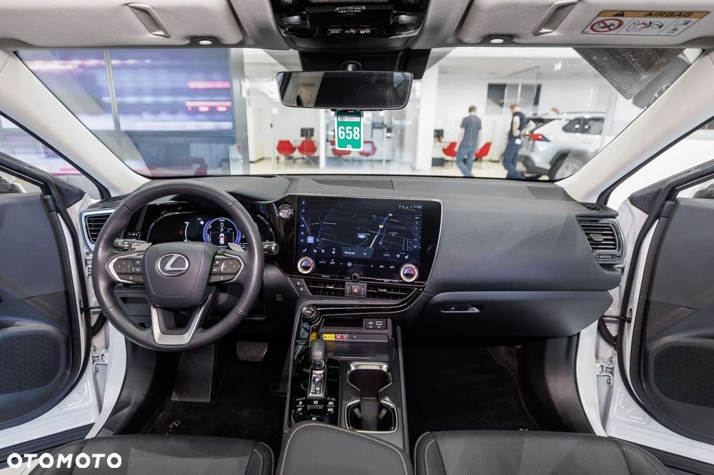 Lexus NX - 7