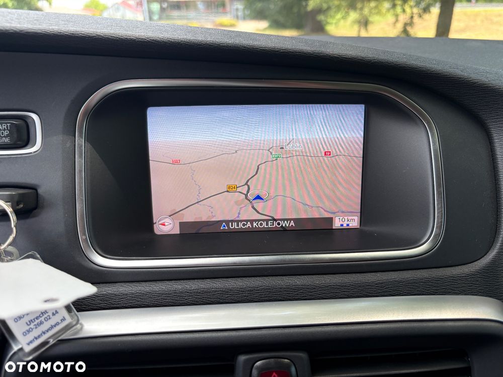 Volvo V40 D2 Momentum - 20