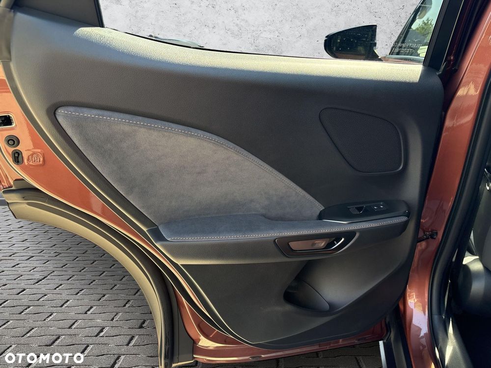 Lexus LBX 1.5 Hybrid Cool - 13