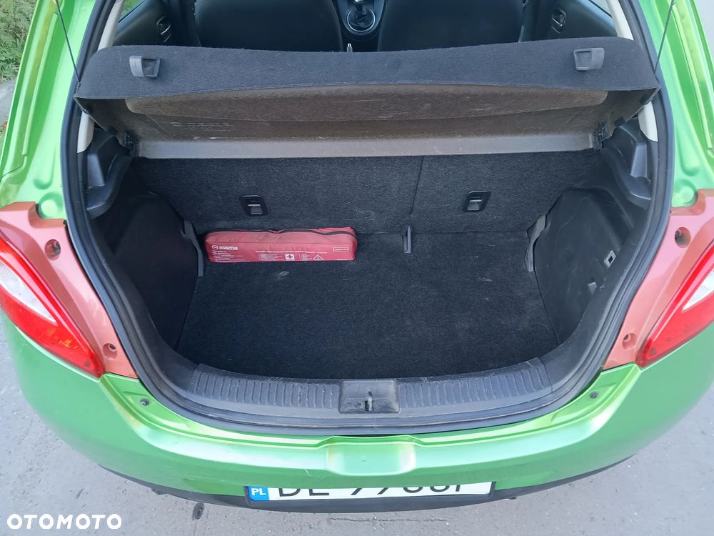Mazda 2 - 9