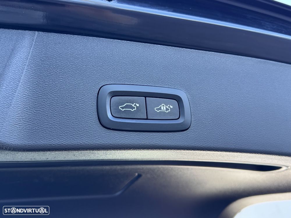 Volvo XC 40 T4 Recharge DKG RDesign - 16