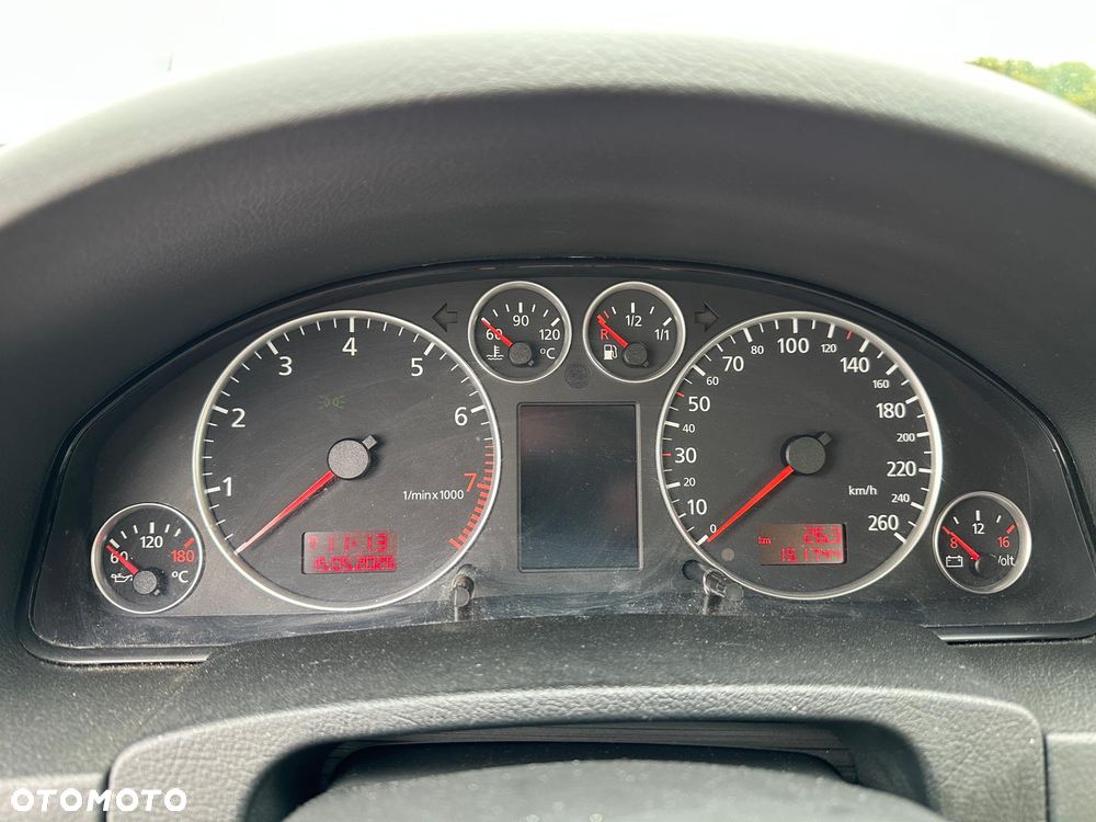 Audi A6 Avant - 13