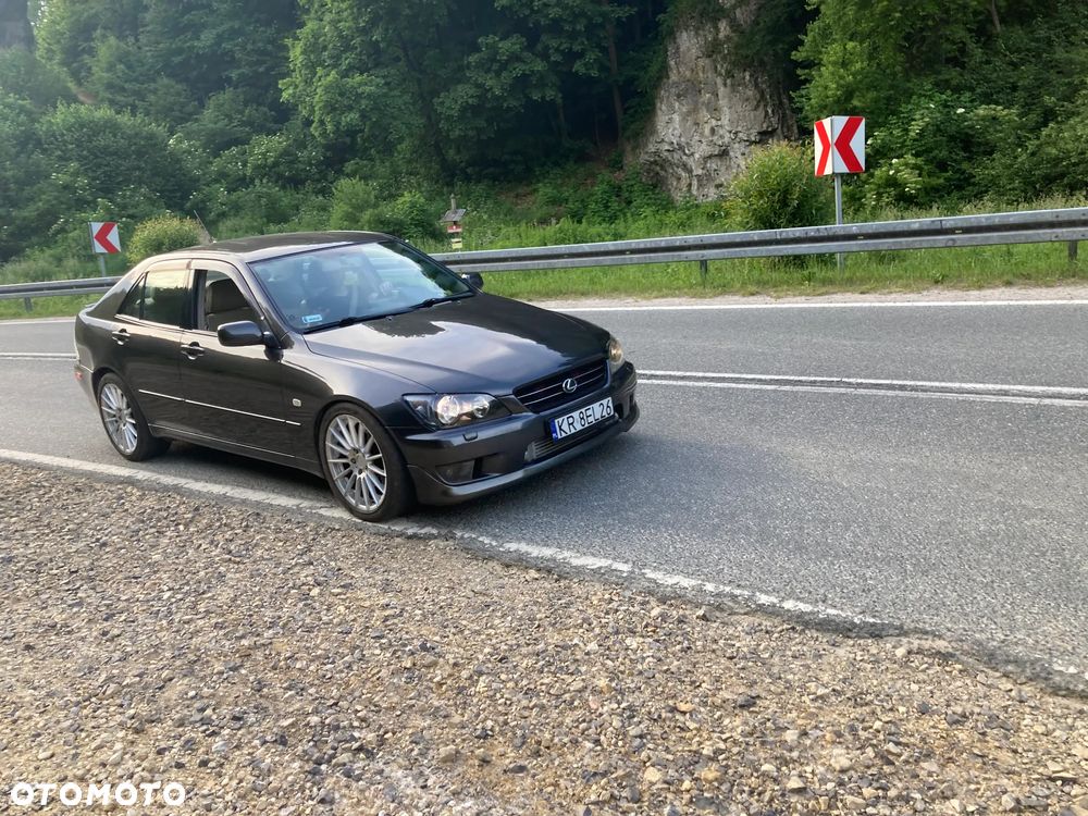 Lexus IS 200 Prestige - 18