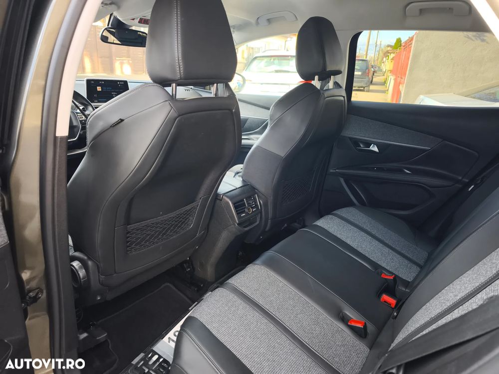 Peugeot 3008 BlueHDi 130 Stop & Start Allure Business-Paket - 6