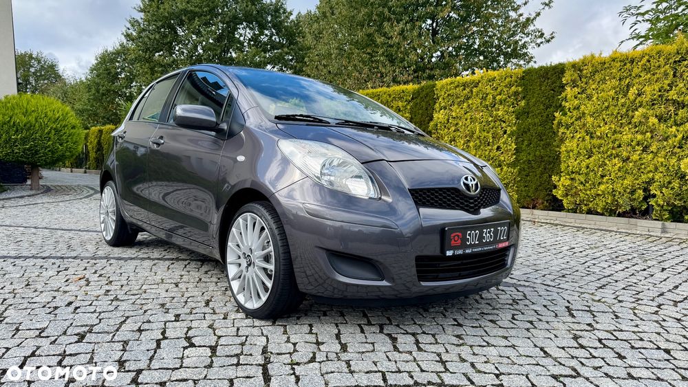 Toyota Yaris 1.33 Luna - 8