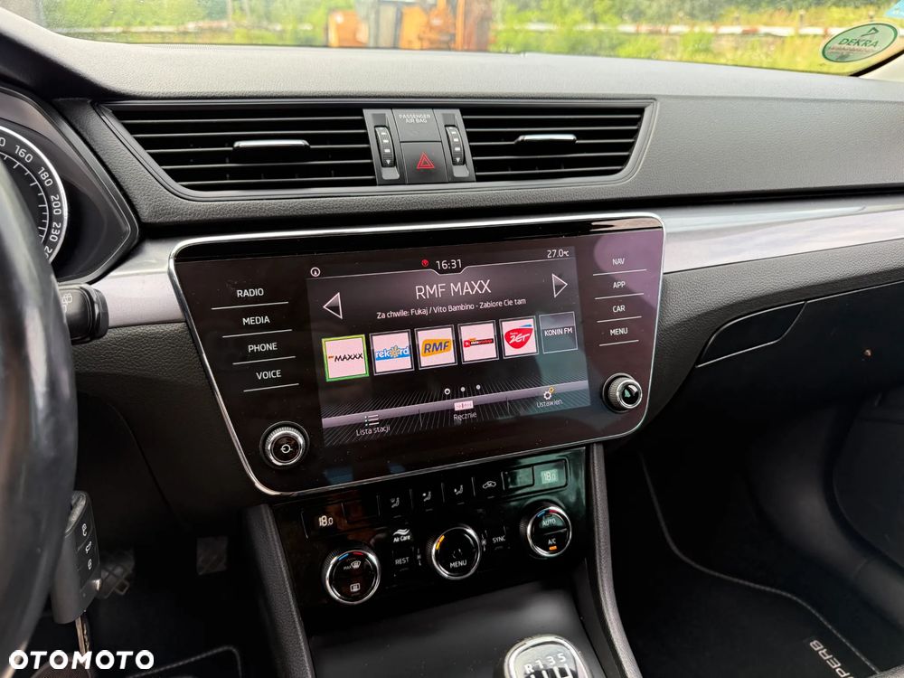 Skoda Superb 2.0 TDI Premium Edition - 19