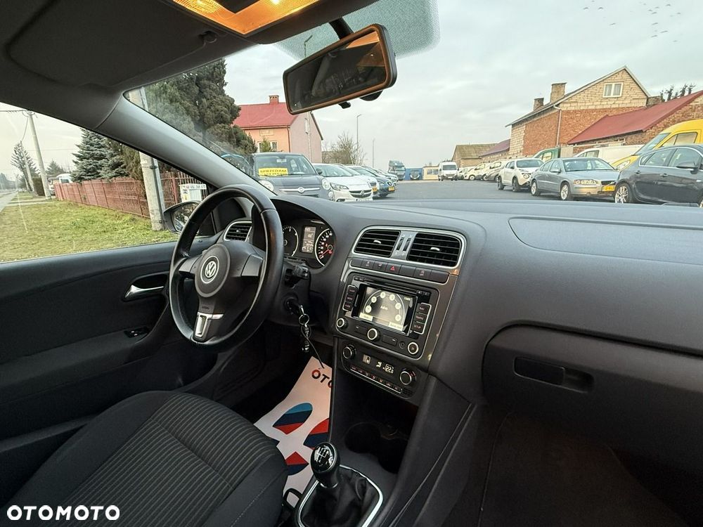 Volkswagen Polo - 22