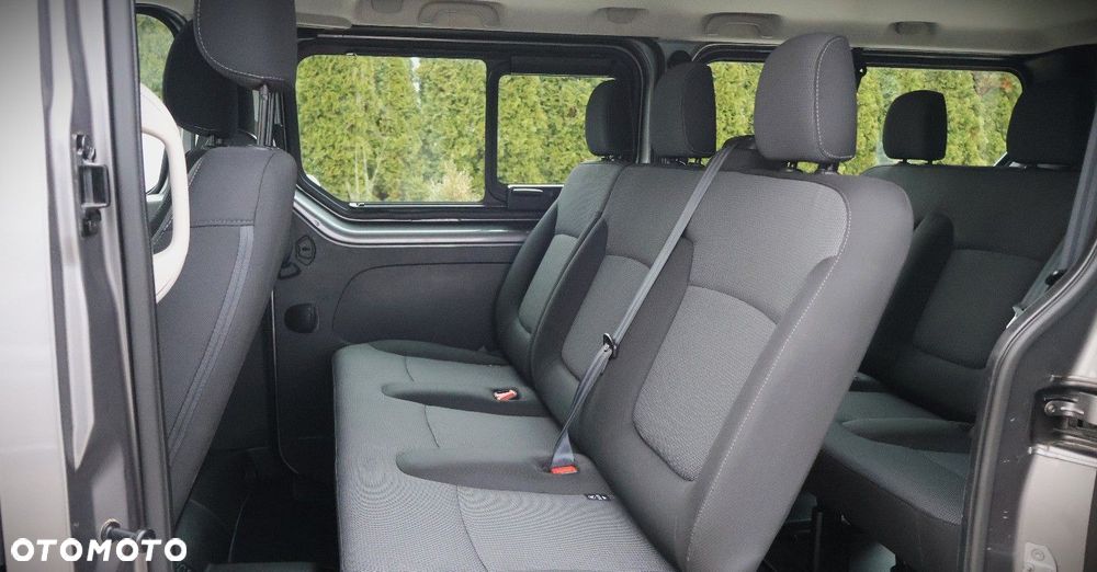 Renault Trafic - 16