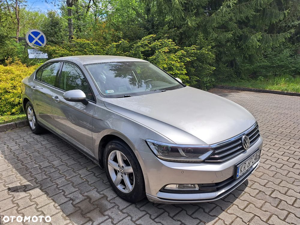 Volkswagen Passat - 6