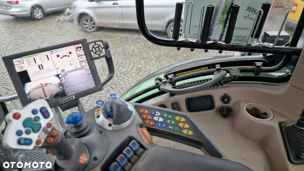 Fendt 724 VARIO  SCR WOM ABS mocno wyposażony - 13