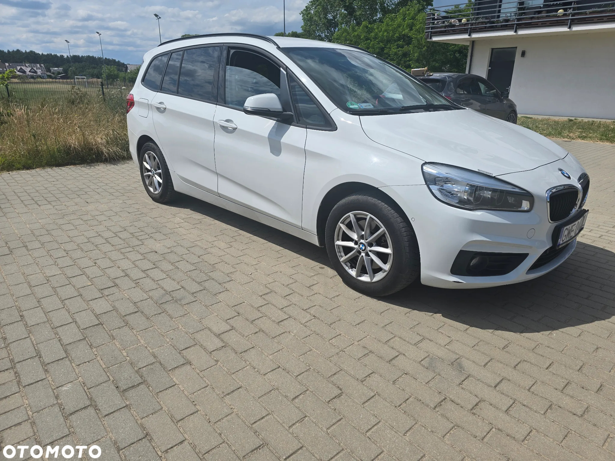 BMW Seria 2 218d GT - 9