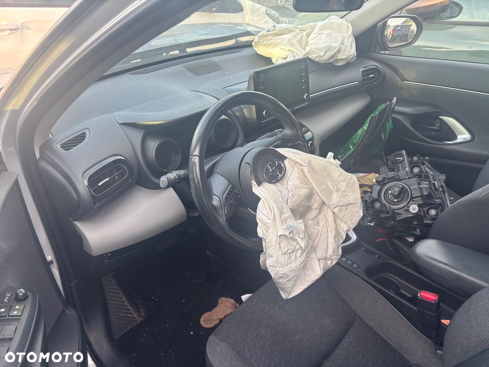 Toyota Yaris Cross 1.5 VVT-i Comfort - 4
