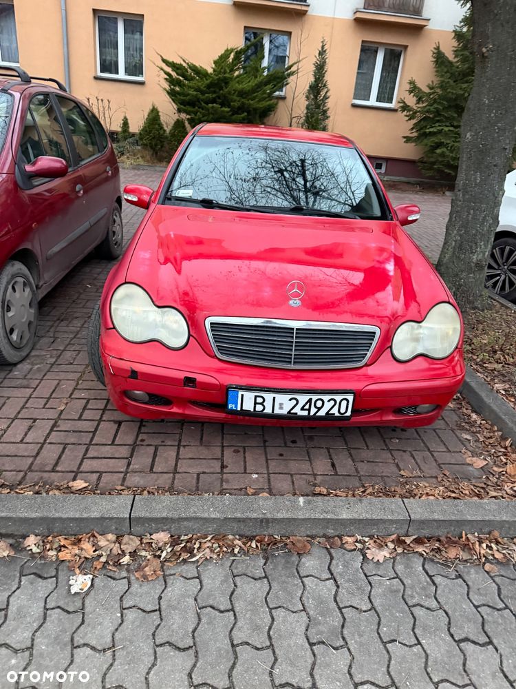 Mercedes-Benz Klasa C 180 Classic - 4