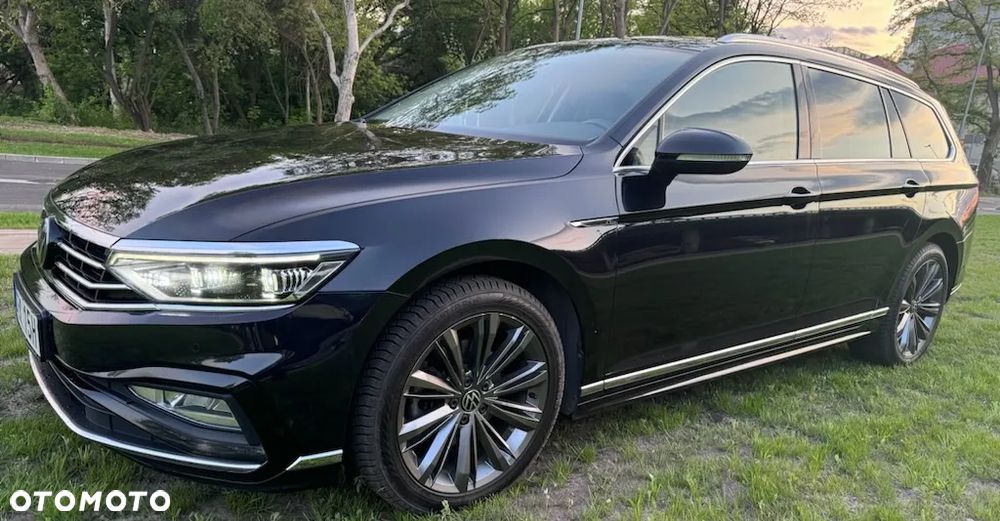 Volkswagen Passat 2.0 TDI SCR DSG 4Motion Elegance - 26