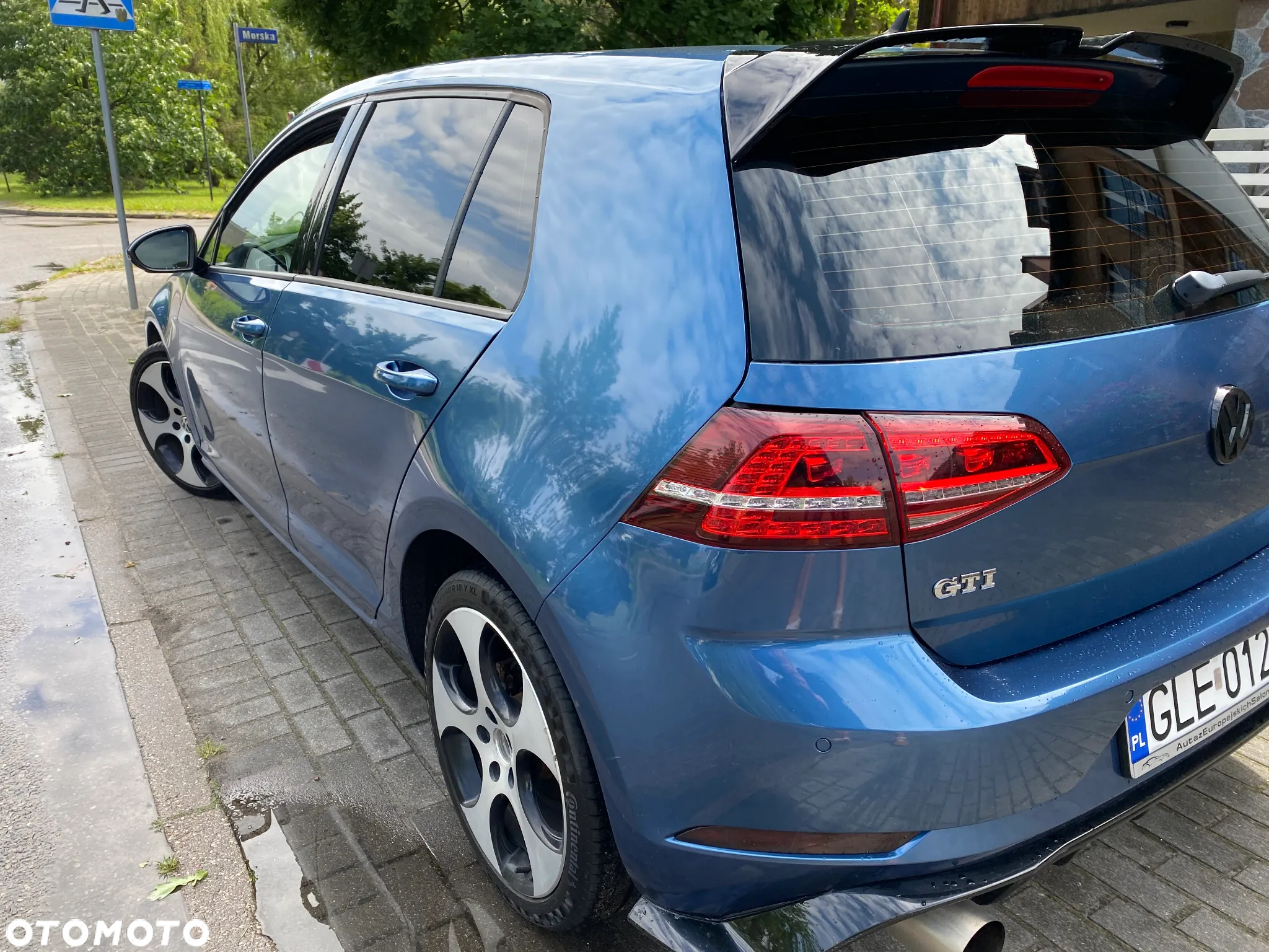 Volkswagen Golf - 12
