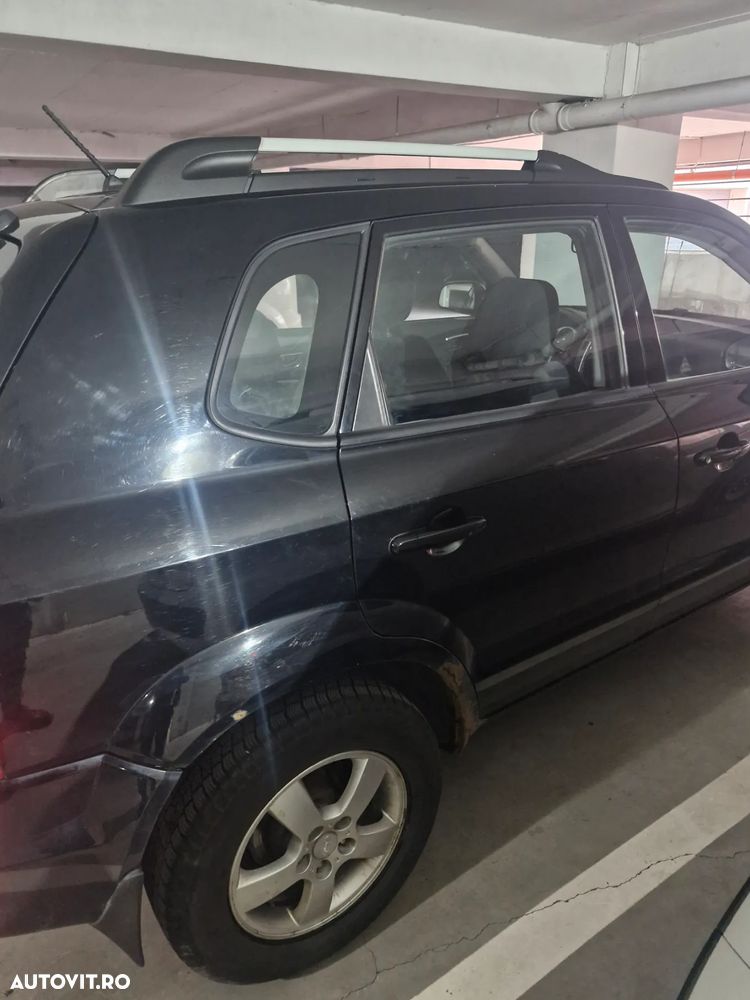 Hyundai Tucson 2.0 2WD GLS - 2