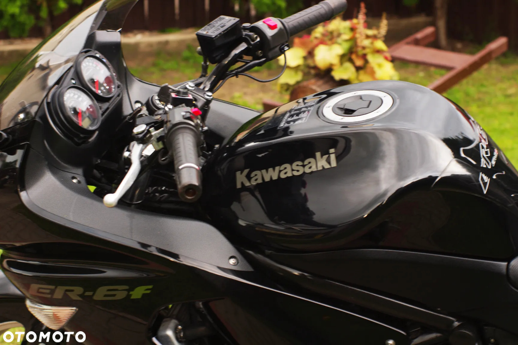Kawasaki ER - 18